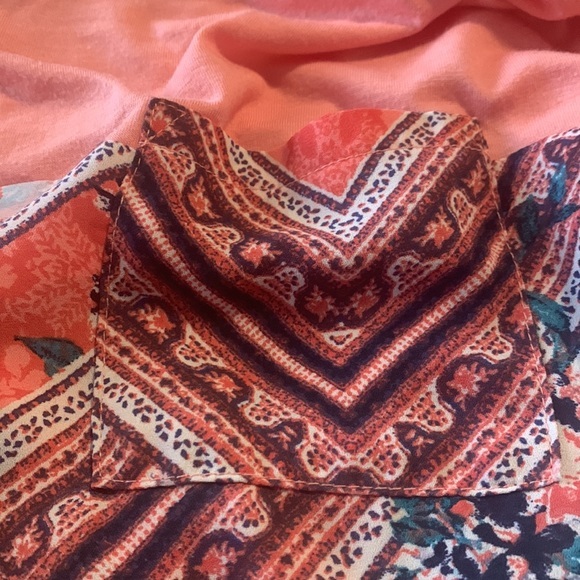 Rewind Women’s Shirt Size L - Picture 5 of 5